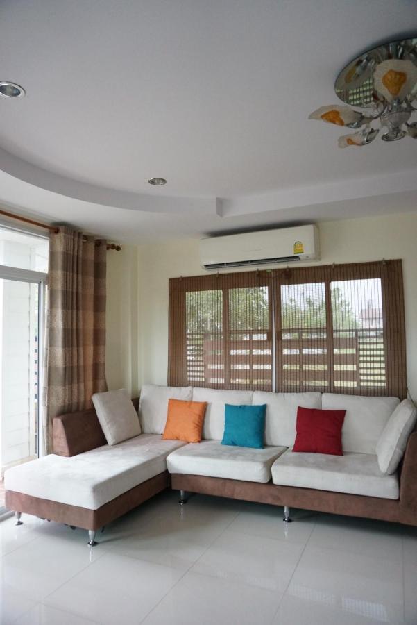 Oriental Beach By Winnie Cha-Am Exterior photo